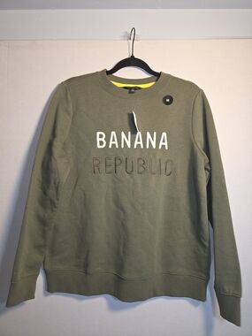 Banana Republic Olive Green Crewneck Sweatshirt with Contrast Lettering
